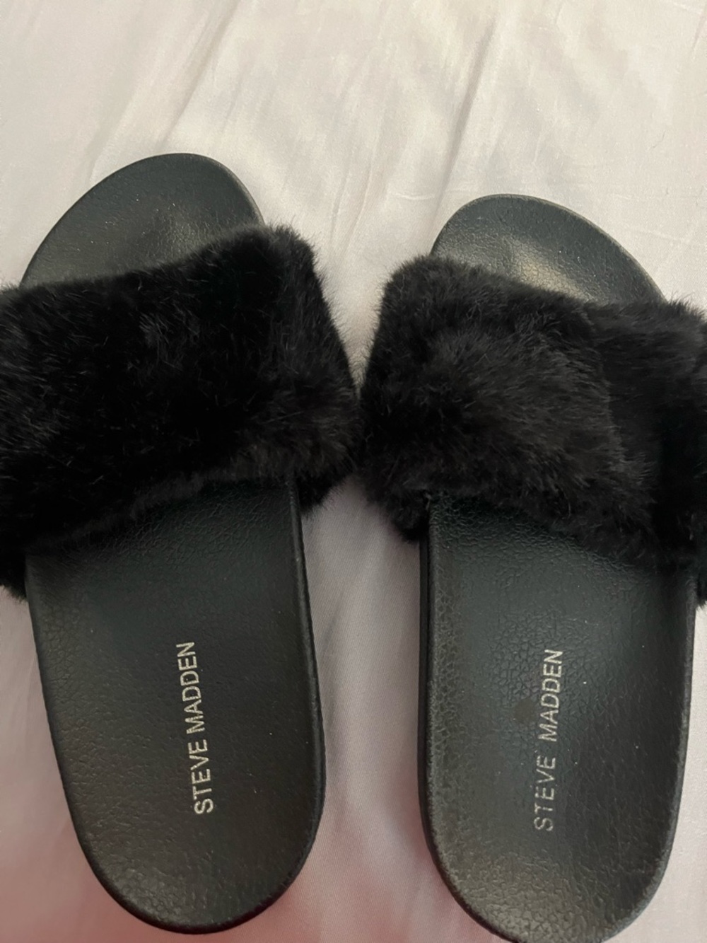 Steve Madden Black Faux Fur Slide Sandals
